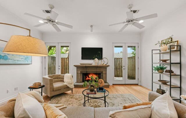 2-bedroom home for sale at 137 Saint Dennis Unit 137 in San Antonio TX